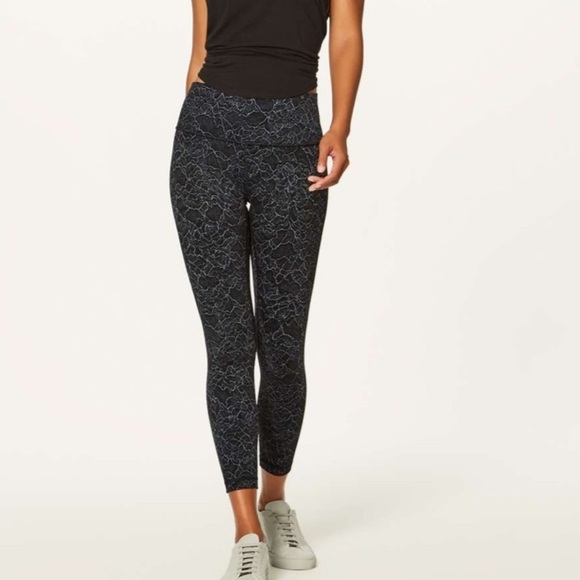 Lululemon Nulu Align Pant II in Lacescape Dark Cast Black sz 2 - Picture 2 of 9